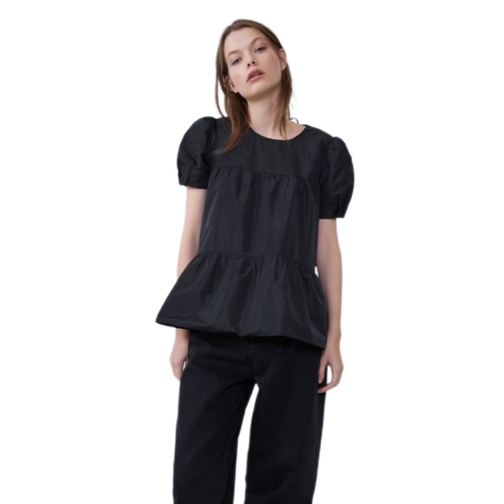 Zara Tiered Short Balloon Sleeve Blouse
Zara